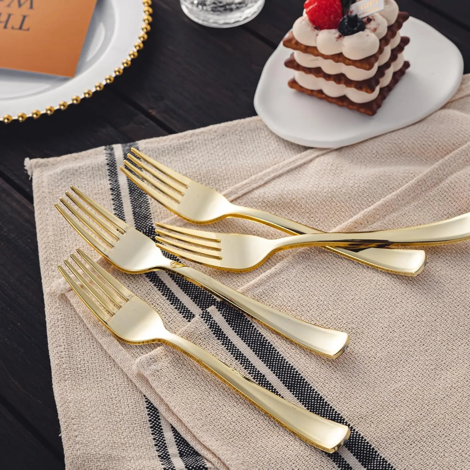 Cutlery Silverware Extra Heavyweight Disposable Flatware Forks Gold