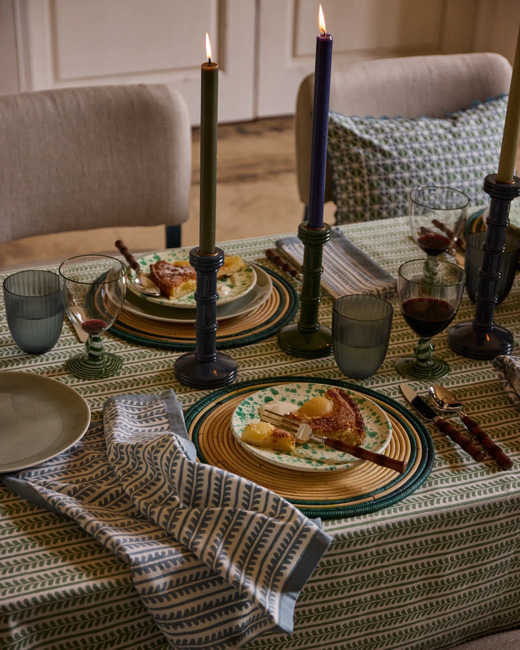 Handwoven Circular Rattan Placemats, Set Of Four - Green