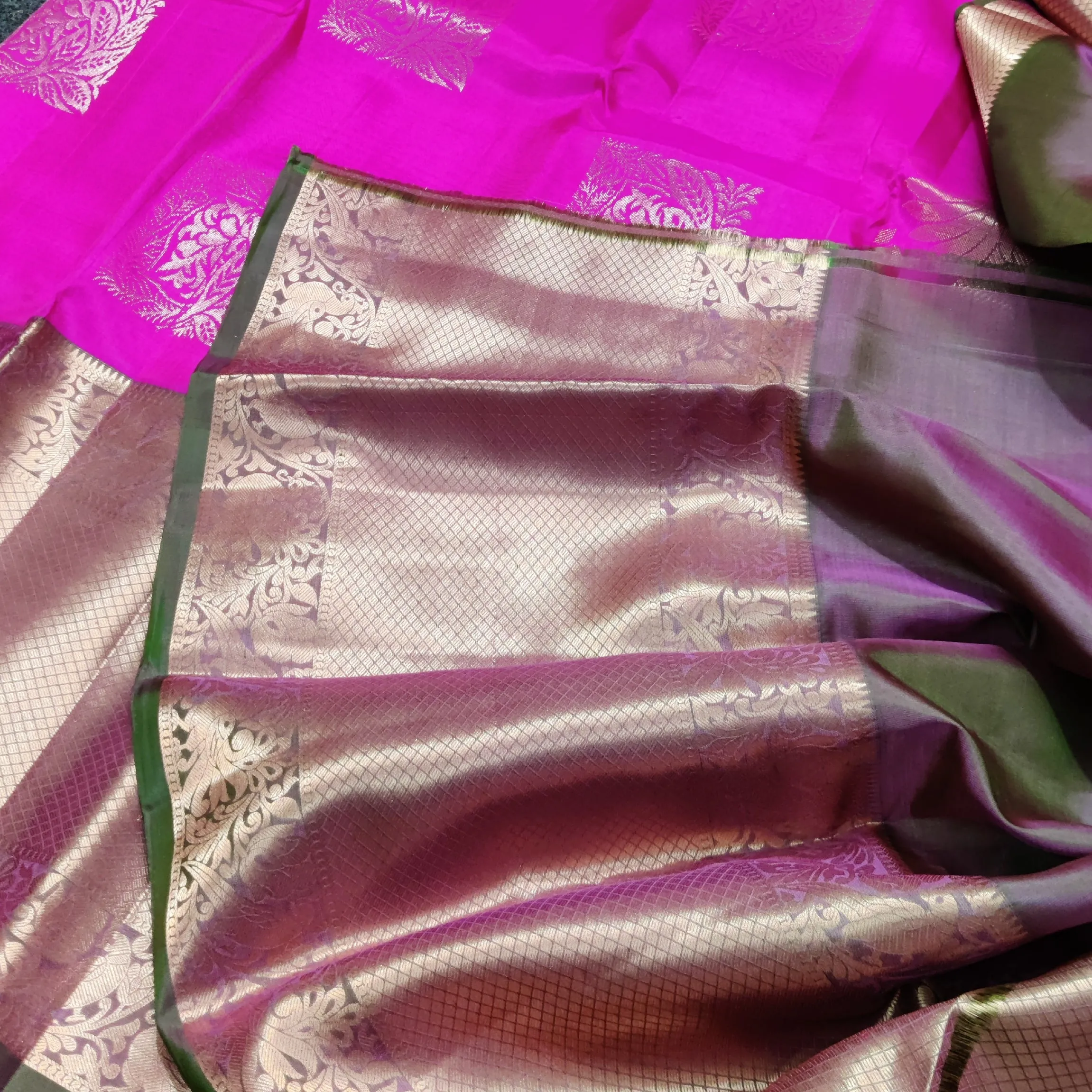 Venkatagiri Pattu Saree - VG30